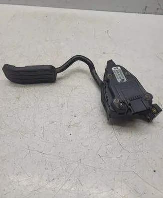 Volkswagen Sharan Accelerator throttle pedal 7M1721603A