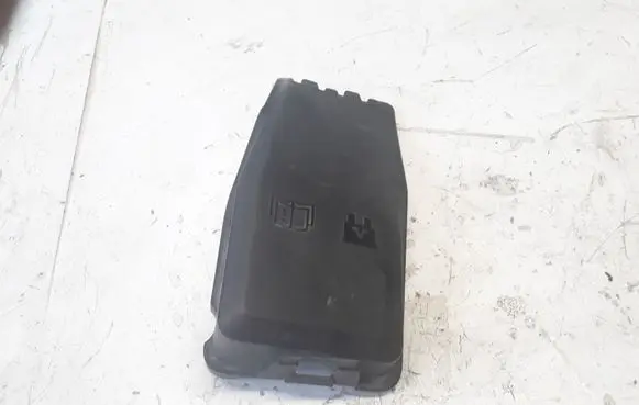 Volvo V70 Fuse box cover 6G9T14A076LB