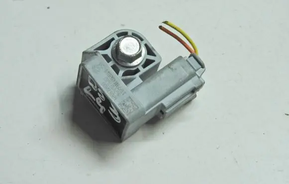 Citroen DS3 Airbag deployment crash/impact sensor 9674907680 620531400 13273TEC02019