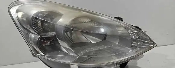Peugeot Partner Headlight/headlamp