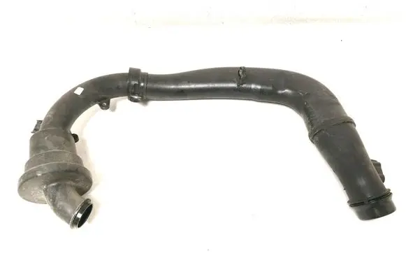 Mercedes-Benz A W176 Air intake duct part A6511400387