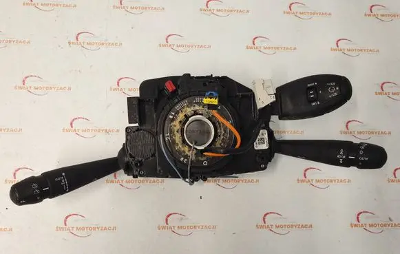 Peugeot 208 I Indicator stalk E10677120B
