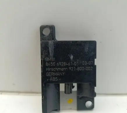 BMW X5 E70 Bluetooth antenna 6928461 921800002