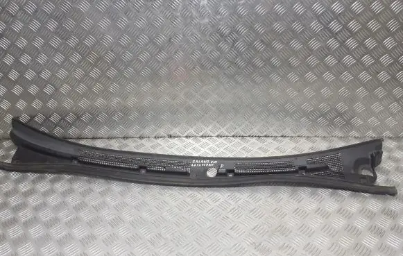 Mitsubishi Galant Wiper trim MR192679