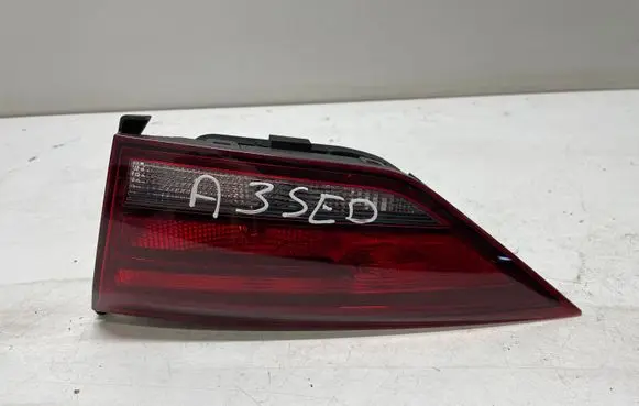 Audi A3 S3 8V Tailgate rear/tail lights 8V5945094G