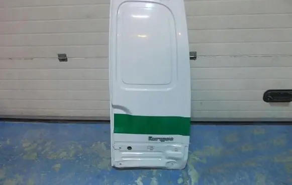 Renault Koleos I Front door
