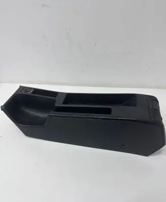 Audi A6 S6 C4 4A Center console 