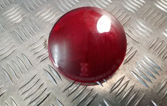 Rear tail light reflector