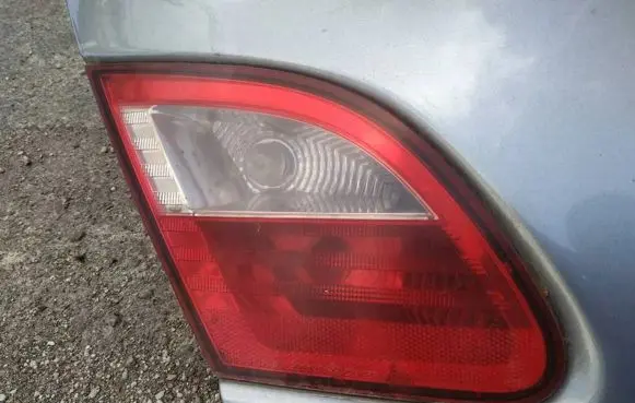 Chrysler Sebring (ST-22 - JR) Tailgate rear/tail lights