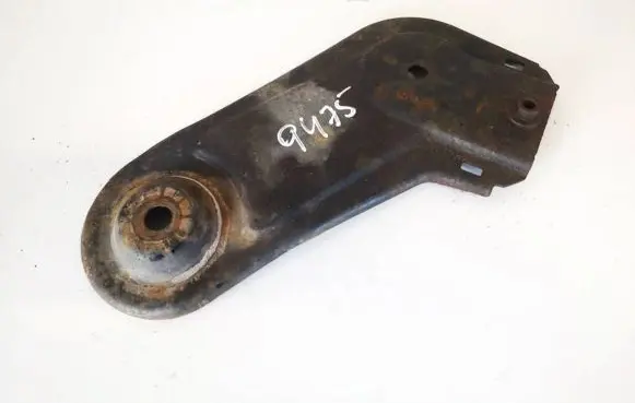 Opel Astra J Engine mounting bracket 13266387 367973422