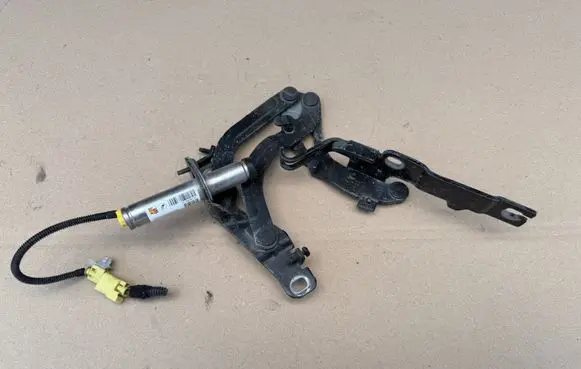 Peugeot RCZ Engine bonnet/hood hinges YM17340080 YM17342080