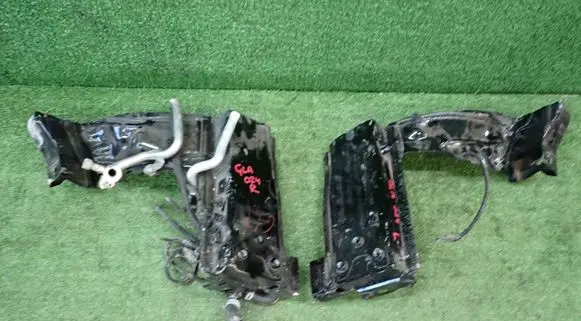 Mercedes-Benz GLA H247 Front side member 