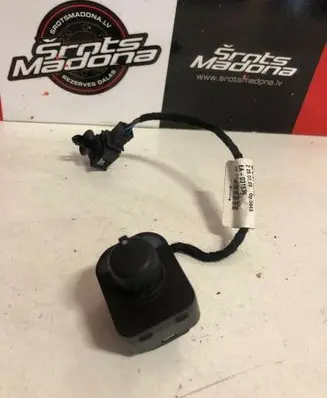 Audi A6 S6 C6 4F Wing mirror switch 8E0959565