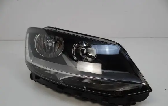 Volkswagen Sharan Headlight/headlamp 7N1941006C 0301242202 LE09A6211