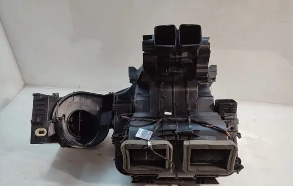 Interior heater climate box assembly
