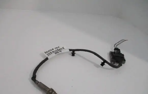 Dacia Logan II Lambda probe sensor 227906850R SNS918 A2C16634900
