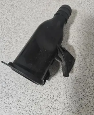 BMW 5 E39 Window washer liquid tank fill tube 7038436 235576