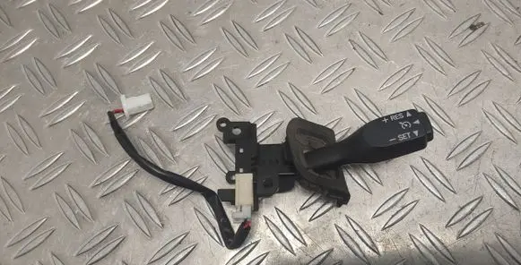Toyota Auris 150 Cruise control stalk 