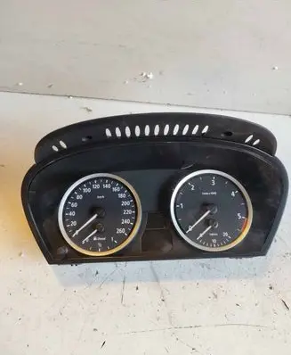 BMW 5 E60 E61 Speedometer (instrument cluster) A2C53020569