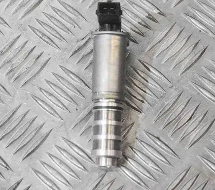 BMW 7 F01 F02 F03 F04 Turbo solenoid valve 7585776