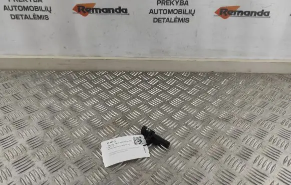 Mercedes-Benz Sprinter W906 Crankshaft position sensor A2769050700