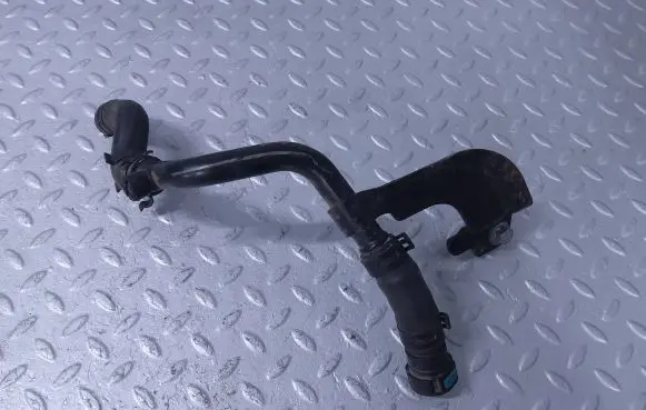 Jaguar XJ X351 Engine coolant pipe/hose QA1024757 AW9318K579AC