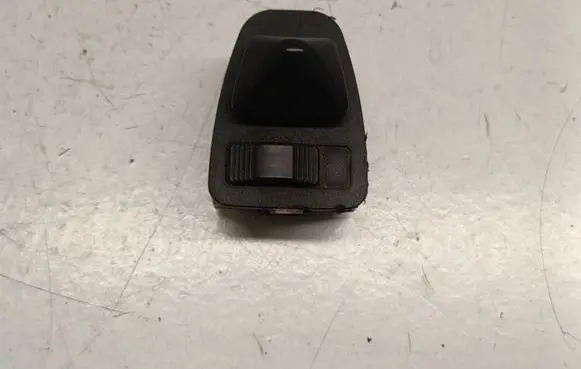BMW 3 E46 Wing mirror switch 8373691