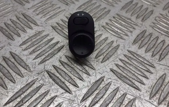 Suzuki Ignis Wing mirror switch 3795083E20