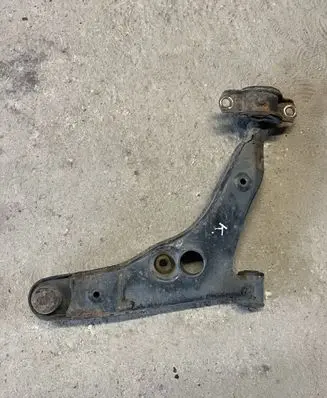 Front lower control arm/wishbone