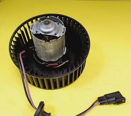 Ford Fiesta Heater fan/blower 1BB4213V
