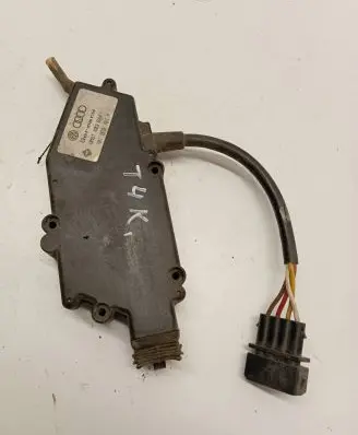 Volkswagen Transporter - Caravelle T4 Central locking motor 701959781A 403844