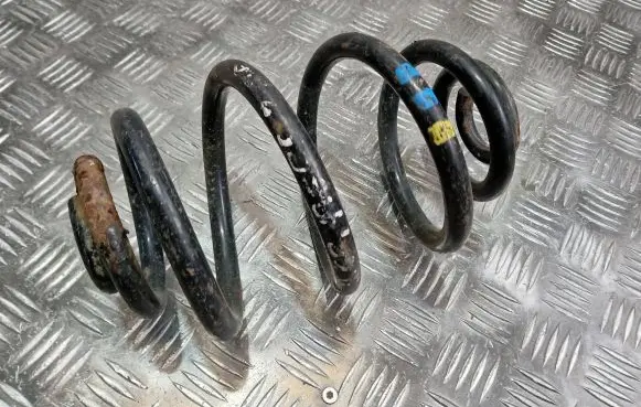 Audi A6 S6 C5 4B Rear coil spring