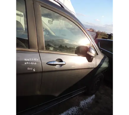 Honda FR-V Front door