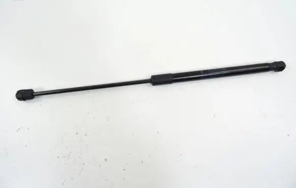 Jaguar XE Tailgate strut 