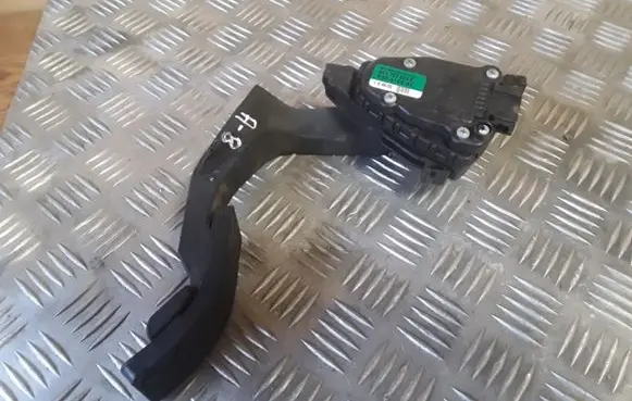 Audi A8 S8 D3 4E Accelerator throttle pedal 4E1723523E 6PV00802642