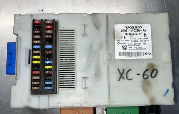 Volvo XC60 Fuse module 7G9T14C256FA 30765624AE 3659AF01125TP