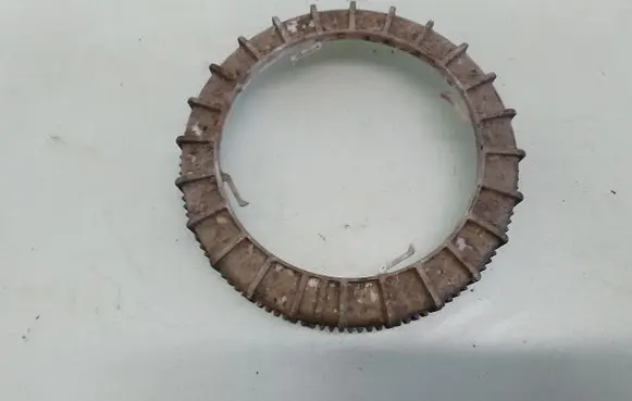 Toyota Prius (NHW20) In tank fuel pump screw locking ring/nut 