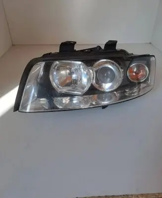 Audi A4 S4 B6 8E 8H Headlight/headlamp