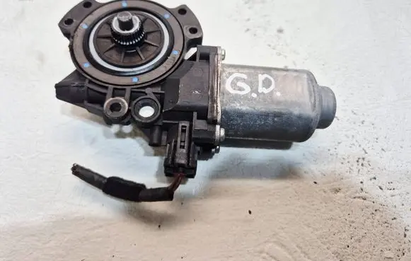 KIA Sportage Rear door window regulator motor