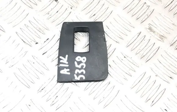 Audi A3 S3 A3 Sportback 8P Rear door window switch trim 8P4867969