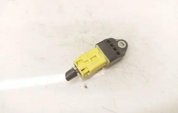 Toyota RAV 4 (XA30) Airbag deployment crash/impact sensor 8983142010