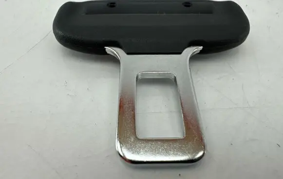 Toyota Yaris Cross Front seatbelt buckle 2D2Z14