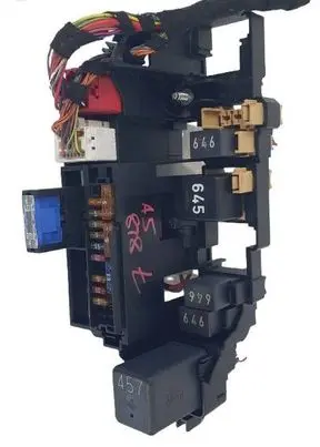 Audi A4 S4 B8 8K Fuse module 8K2937503B