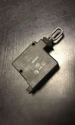 BMW 5 E34 Tailgate boot lock/latch motor 8351850