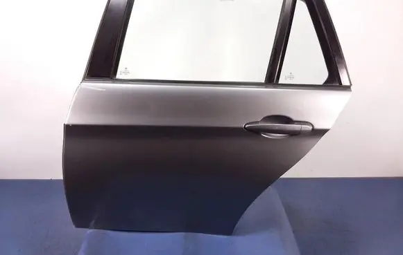 BMW 3 E90 E91 Rear door