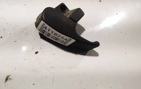 Audi A3 S3 8P Engine bonnet (hood) release handle 