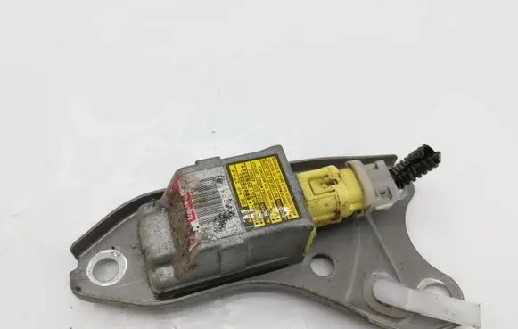 Toyota Avensis Verso Airbag deployment crash/impact sensor NOCODE