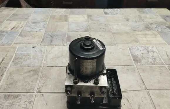 Mitsubishi Grandis ABS Pump 06740828218854 4670A078 00401617D0