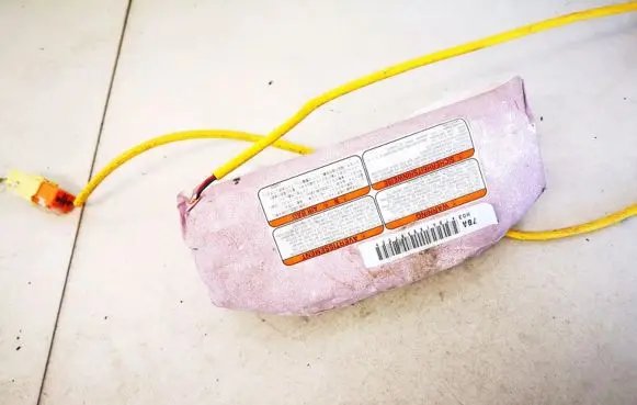 Mazda 626 Seat airbag bampt10660 mazdabam-pt1-0660