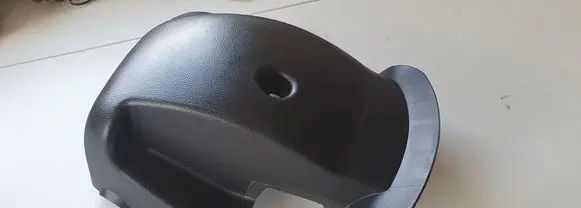 KIA Sportage Steering wheel column trim